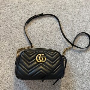 Authentic Gucci GG Marmont mini camera bag